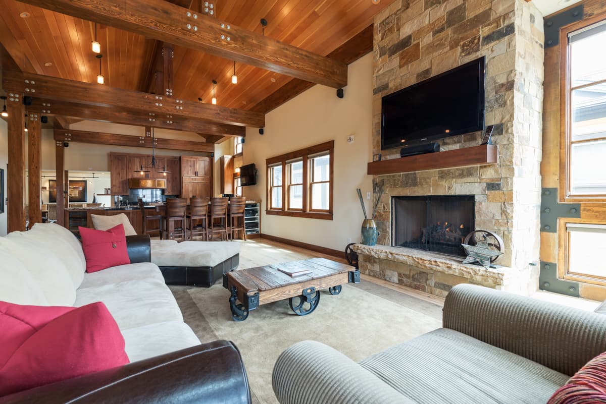 Woodside Villa - Image 2