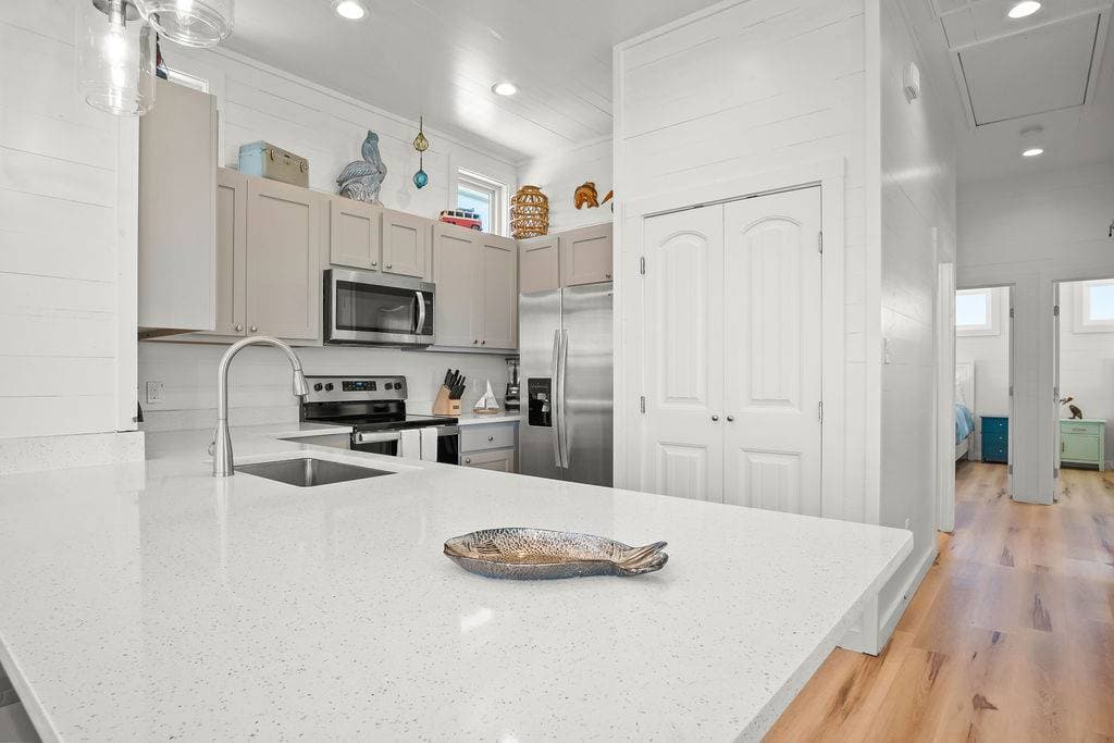 Knot at Work - Image 5