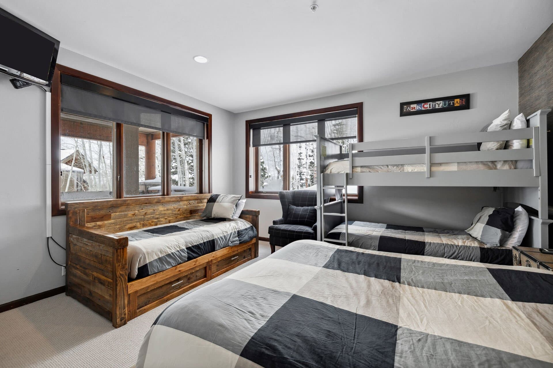 Double Eagle #3 - Image 17