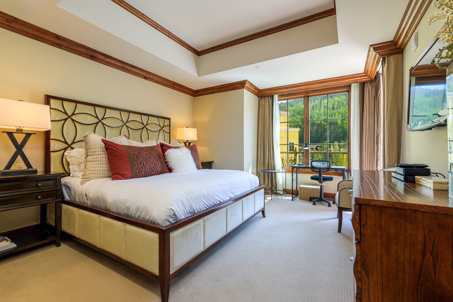 Vista Bahn at the Ritz-Carlton - Image 6