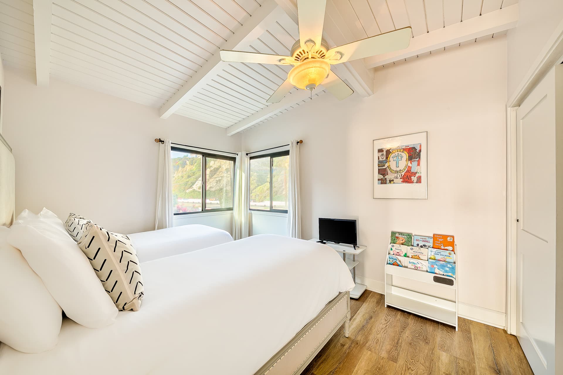 Big Beautiful Capo Beach House - Image 28