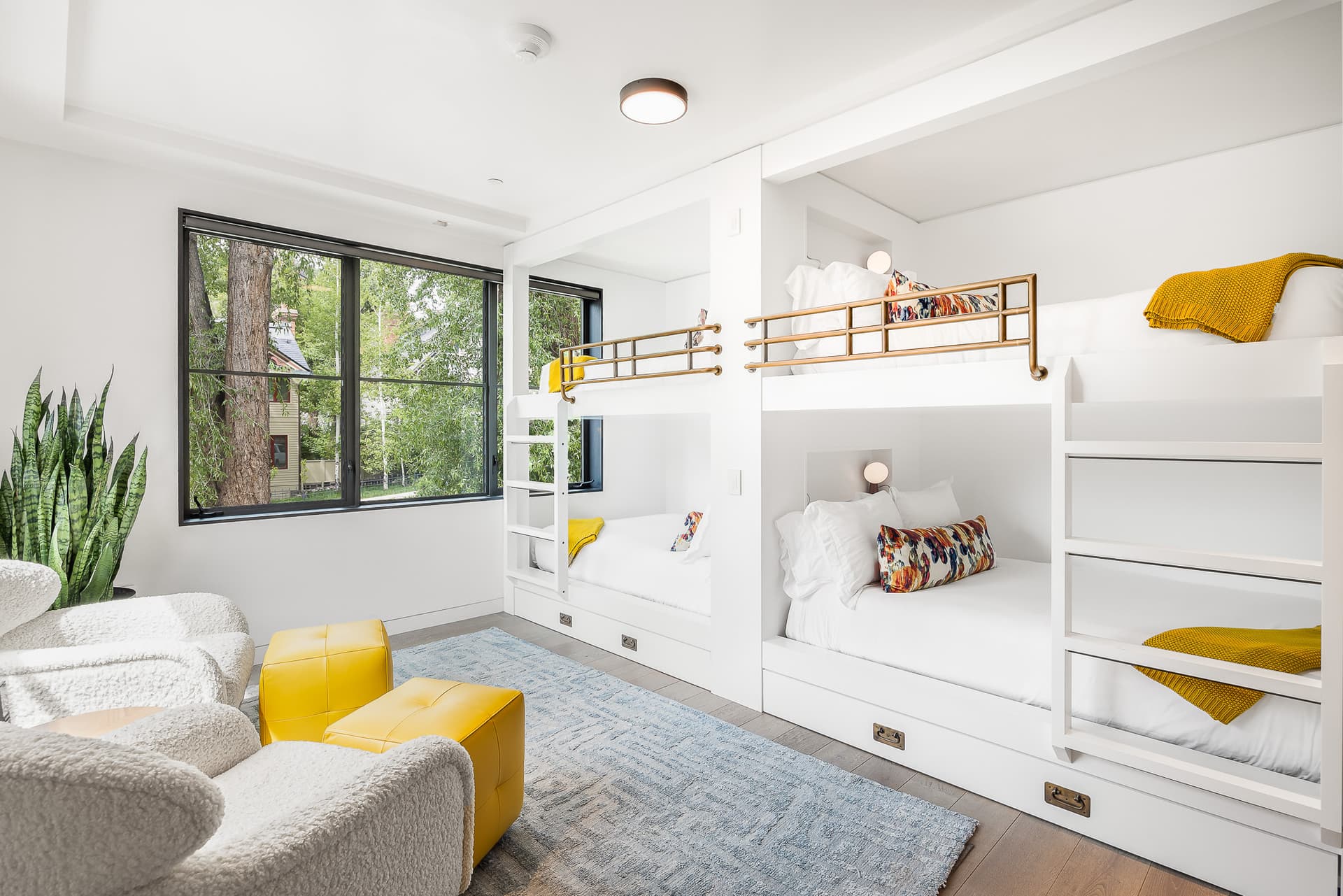 Aspen St. Lodge - Image 23