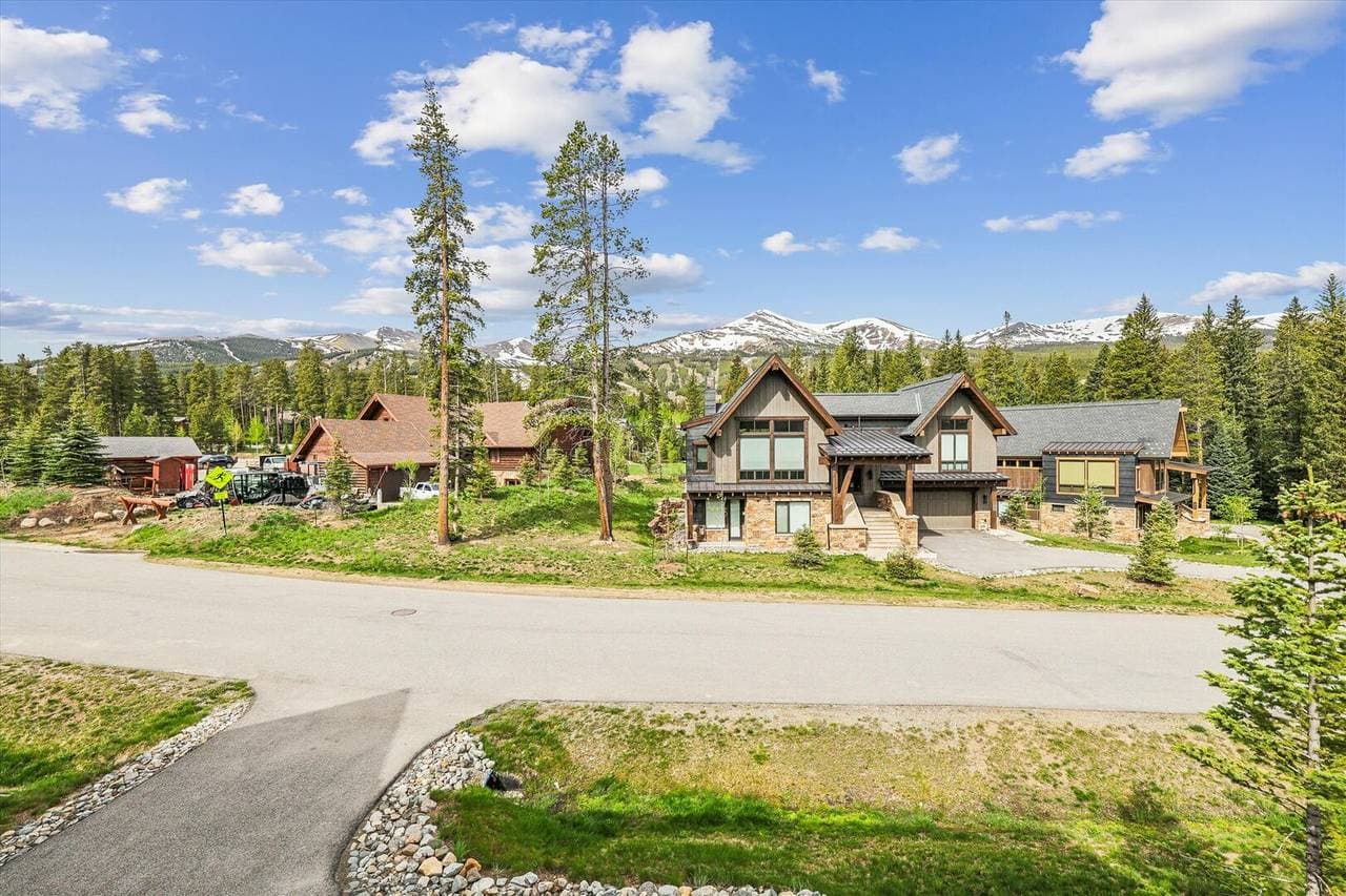 Chateau Breck - Image 42