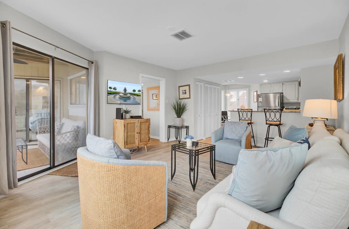 Port O Call #202D - Image 4