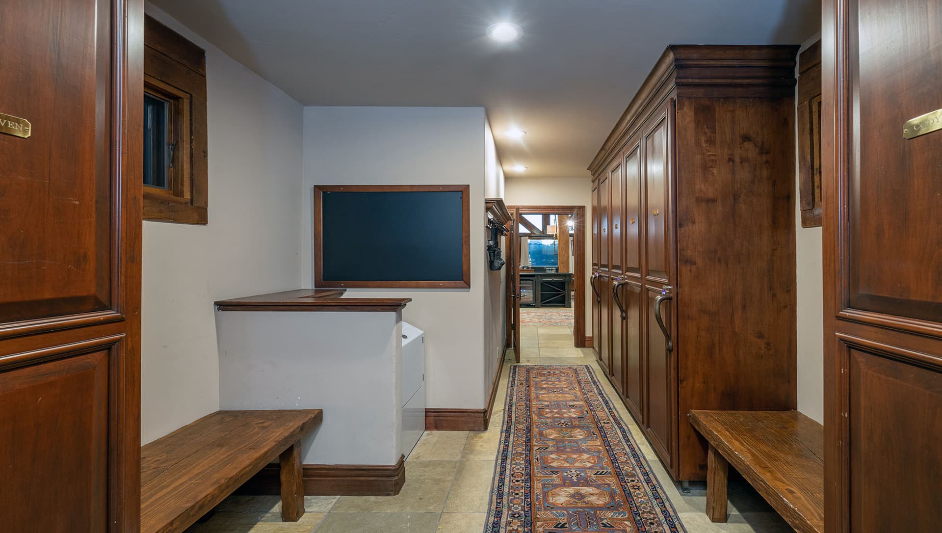 Country Club Estate - Image 45