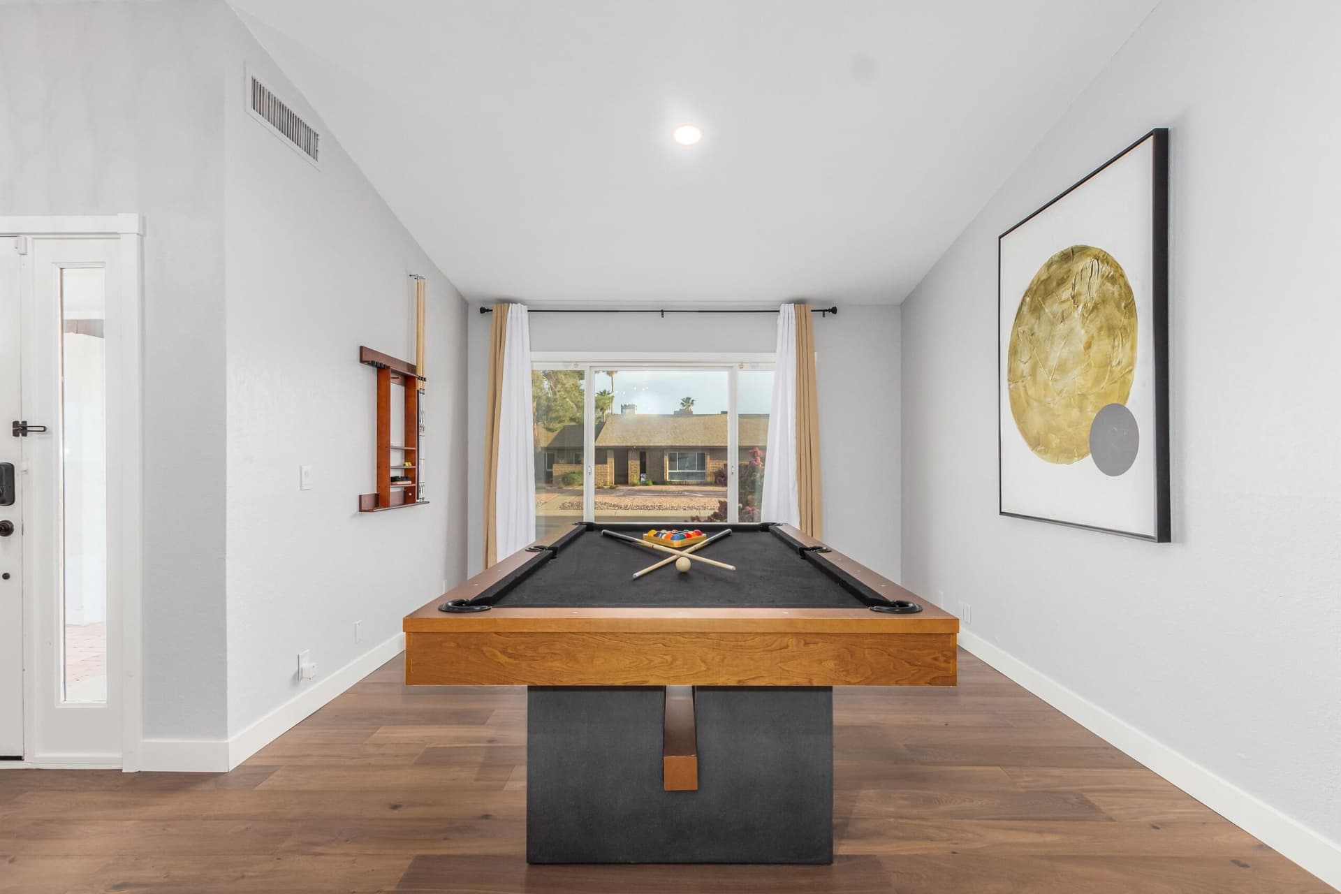 Corrine Family Escape - Image 4