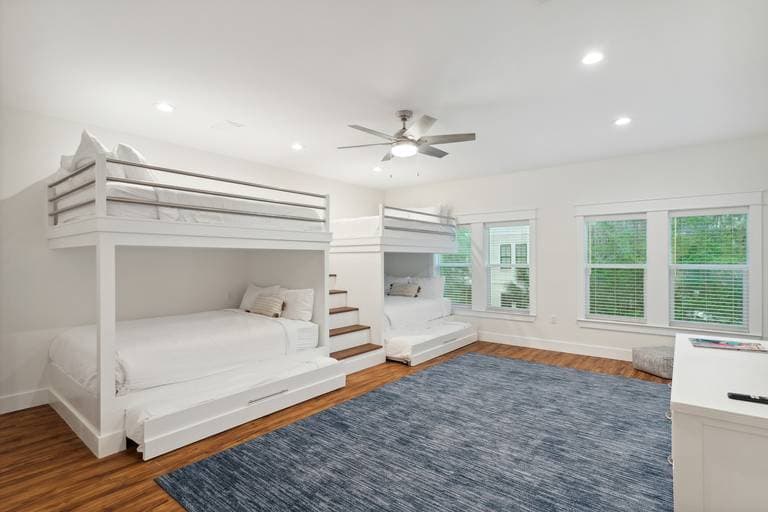 Summer Lovin at Treetop - Image 28