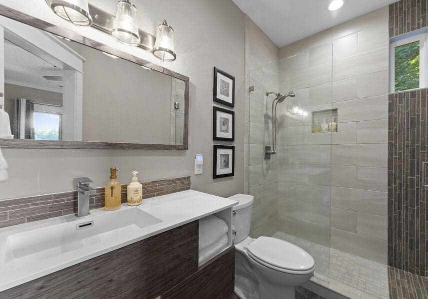 Sandy Shore - Image 31