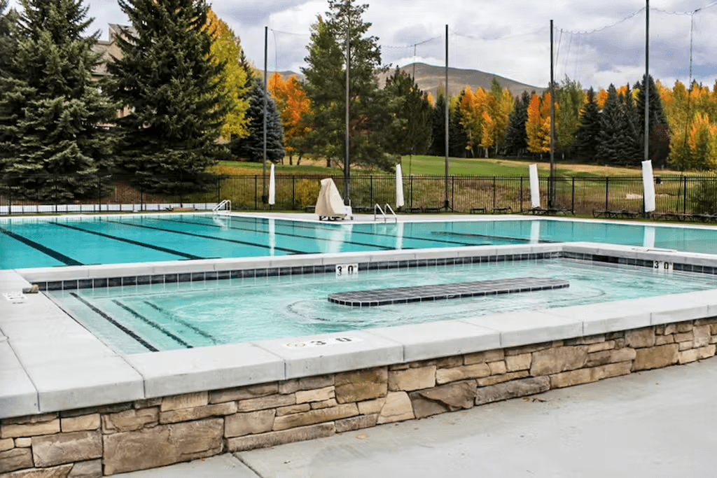 Elkhorn Springs Getaway - Image 4