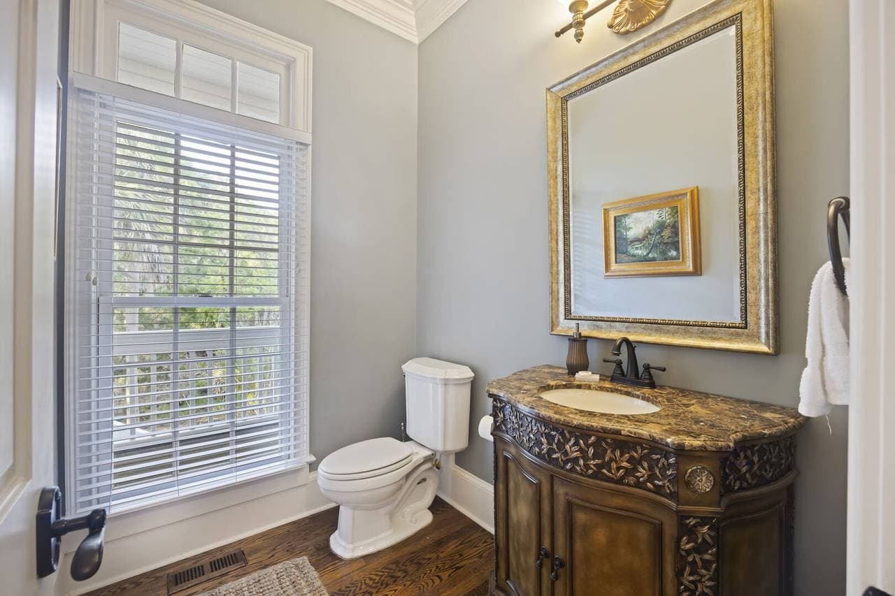 Otter Island Getaway - Image 23