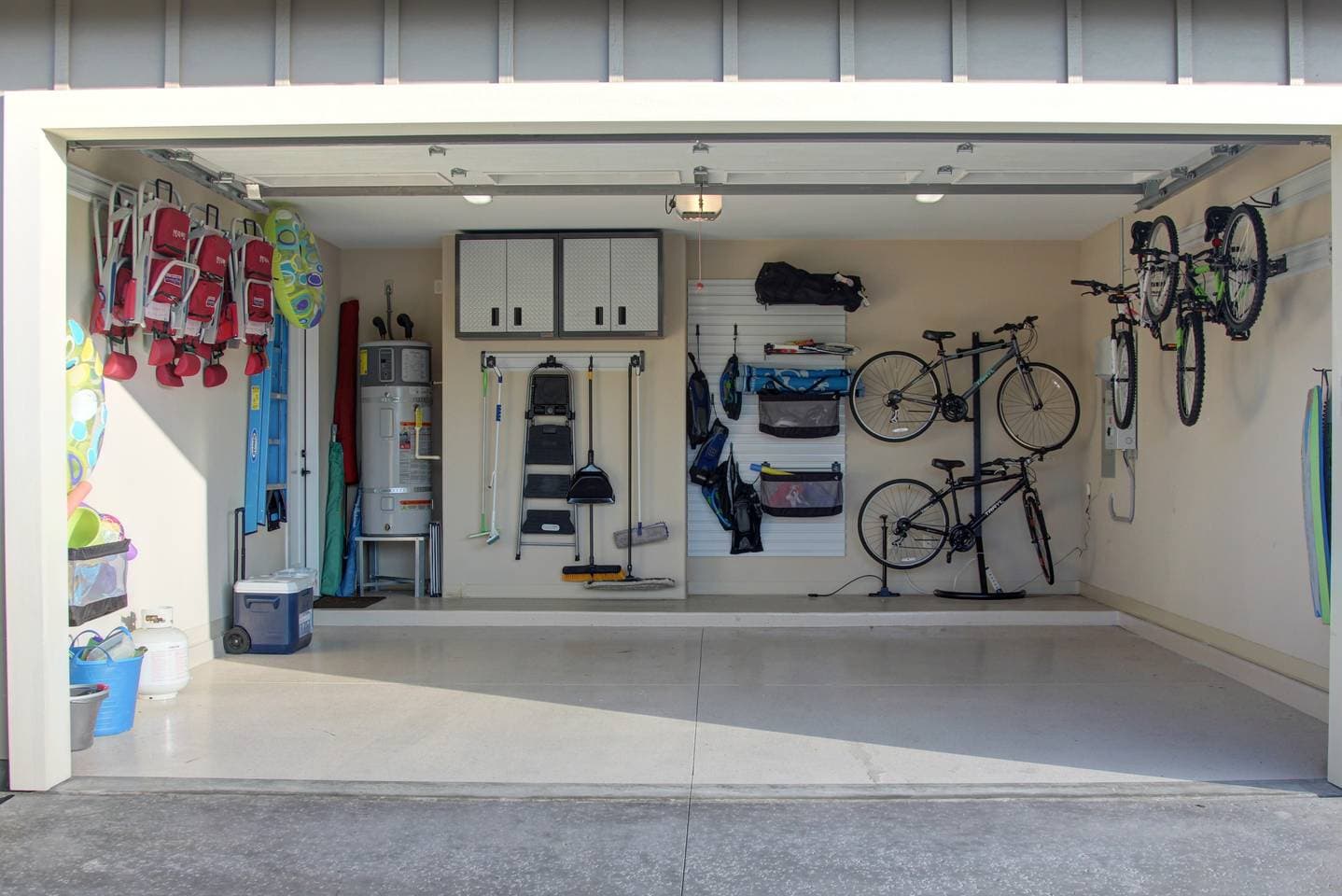 Sparkling Waters - Image 32