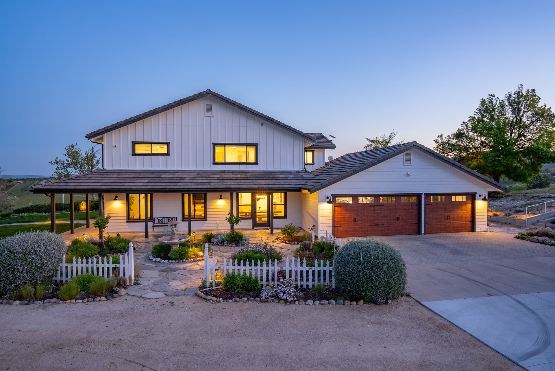 Mira Vista Manor - Image 53