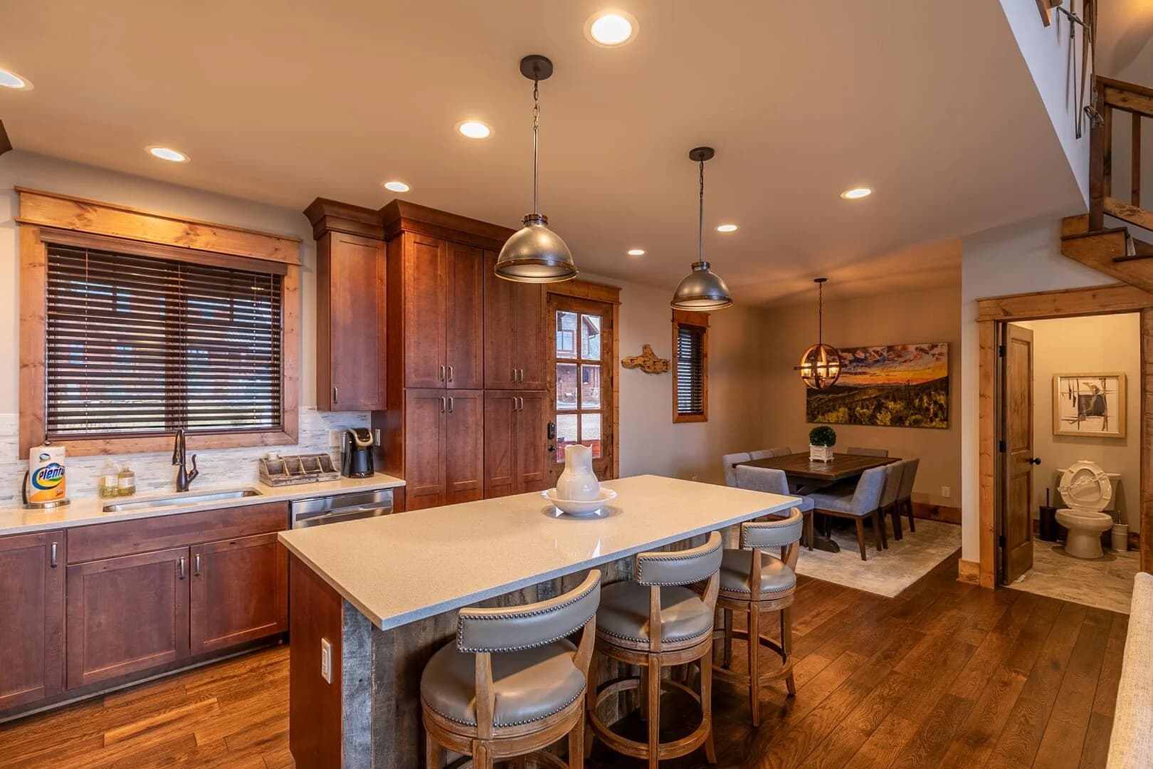 Price Peak - Image 3