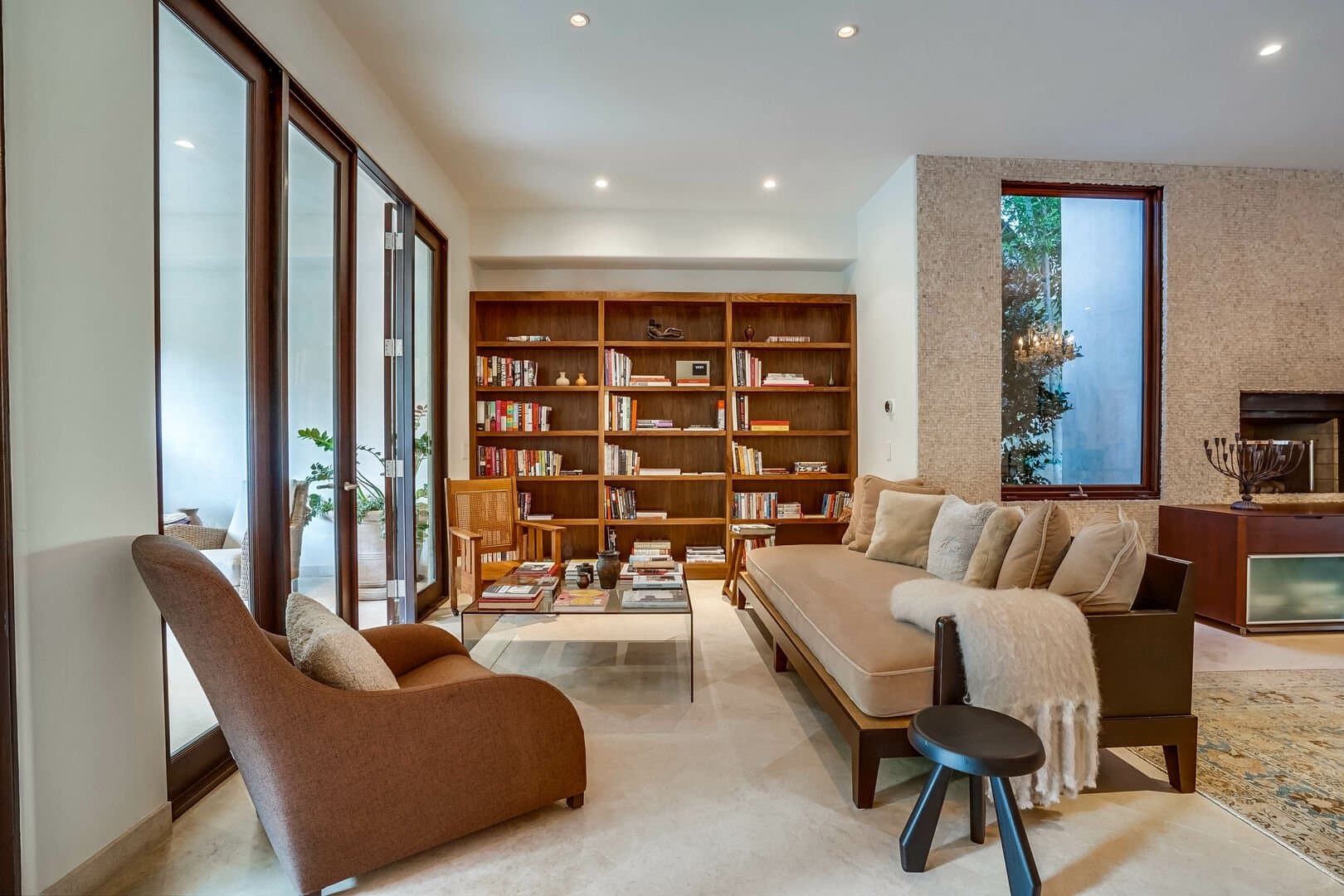 Alta Place  - Image 6