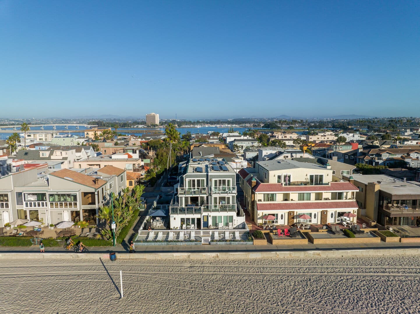 Oceanfront Retreat Two - Image 32