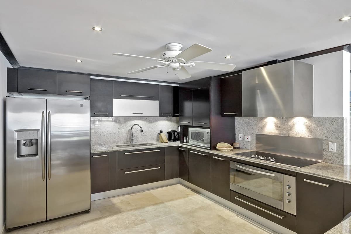 Stoute Home - Image 5