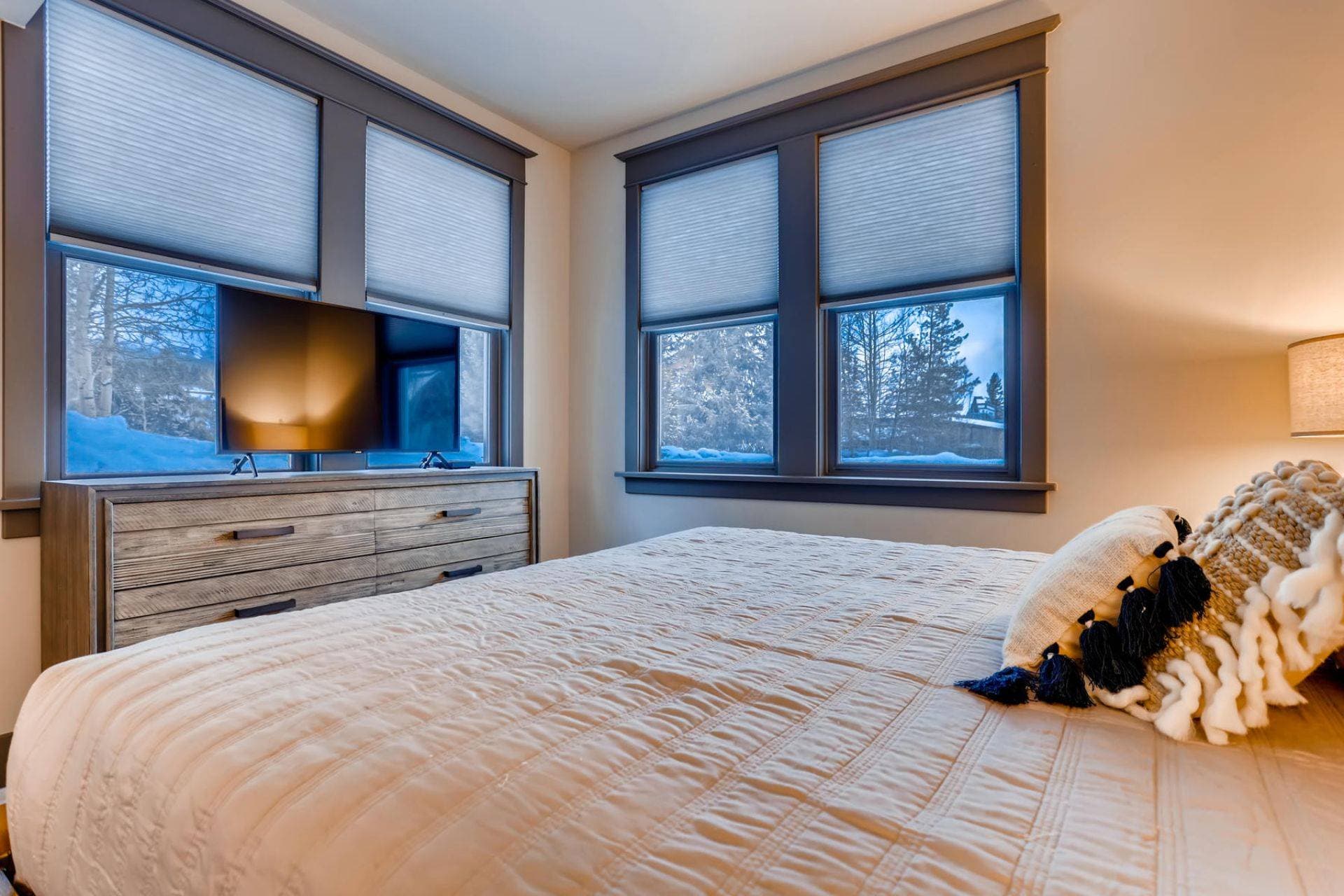 French Street Home - Image 7