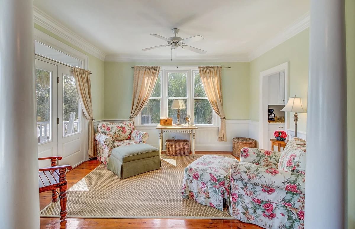 Perfect Postcard - Image 2