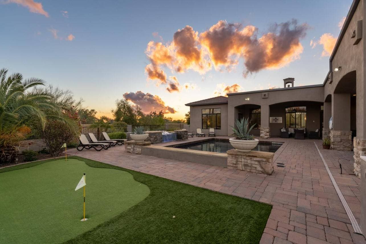 Desert Views Estate - Image 3