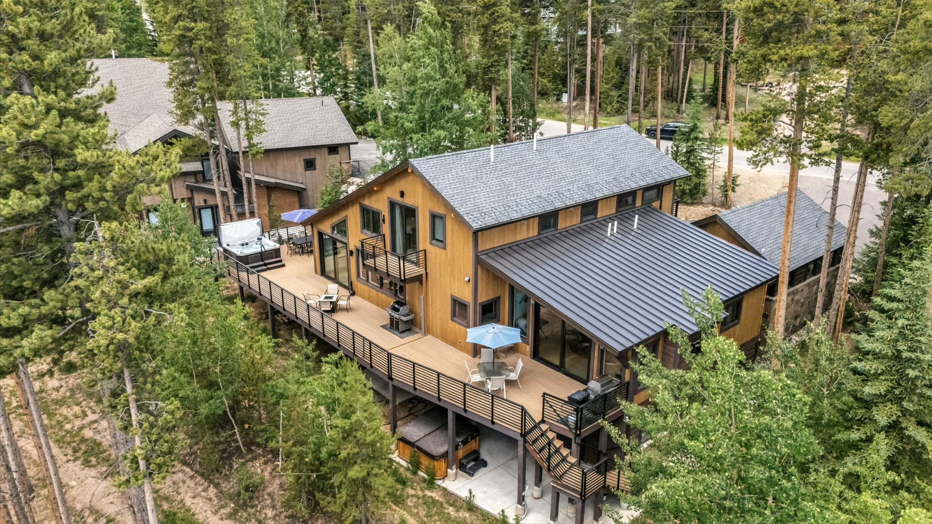 Snowbound Refuge - Image 2