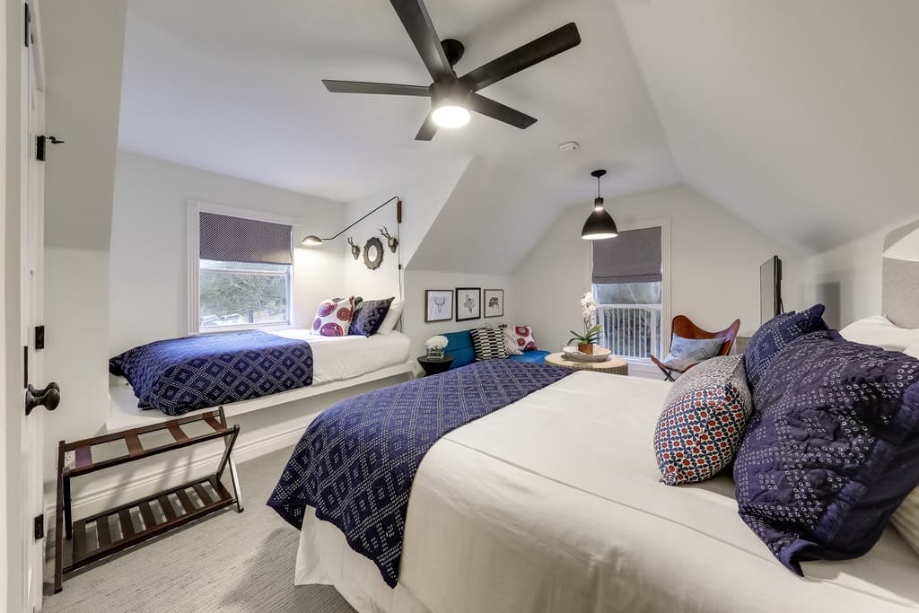 Hill Country Hideaway - Image 33