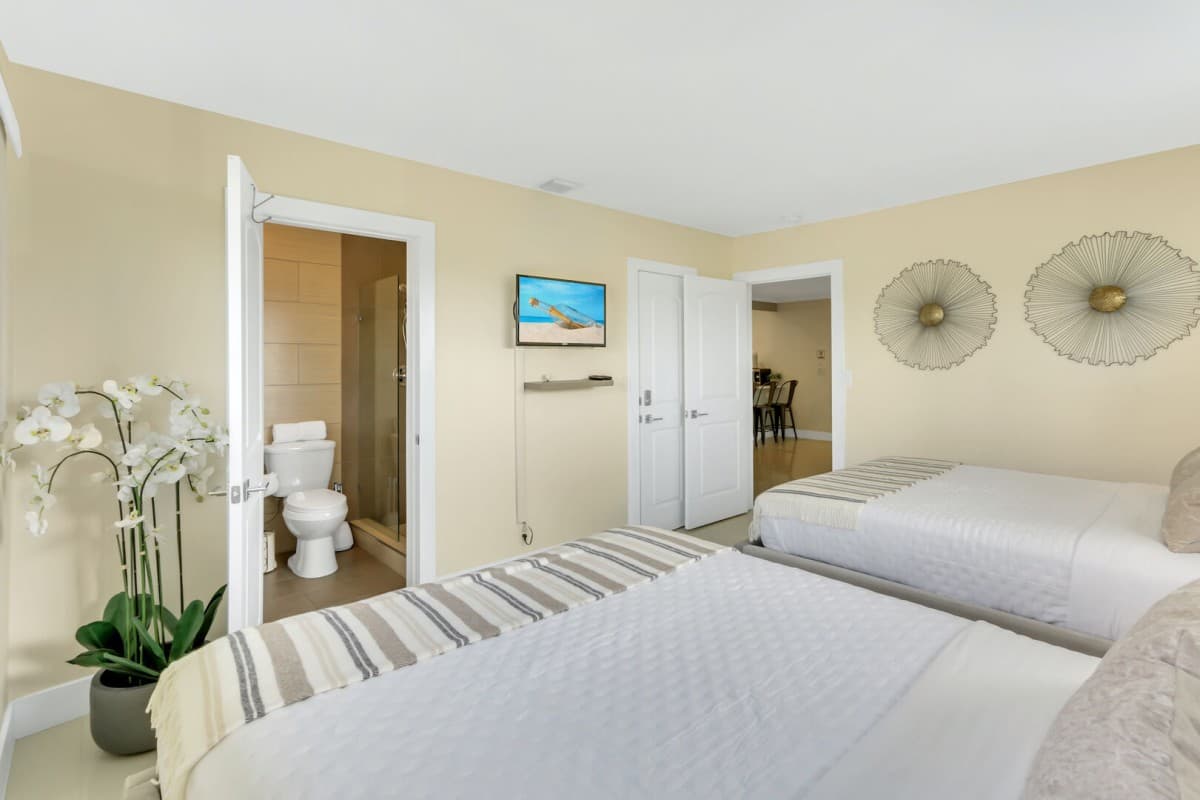 Sunny Home - Image 15