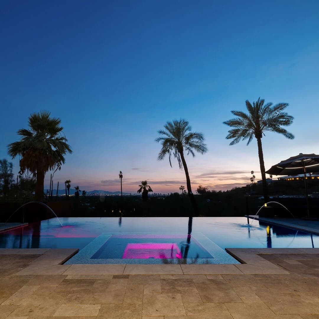 The Harlow - Image 21