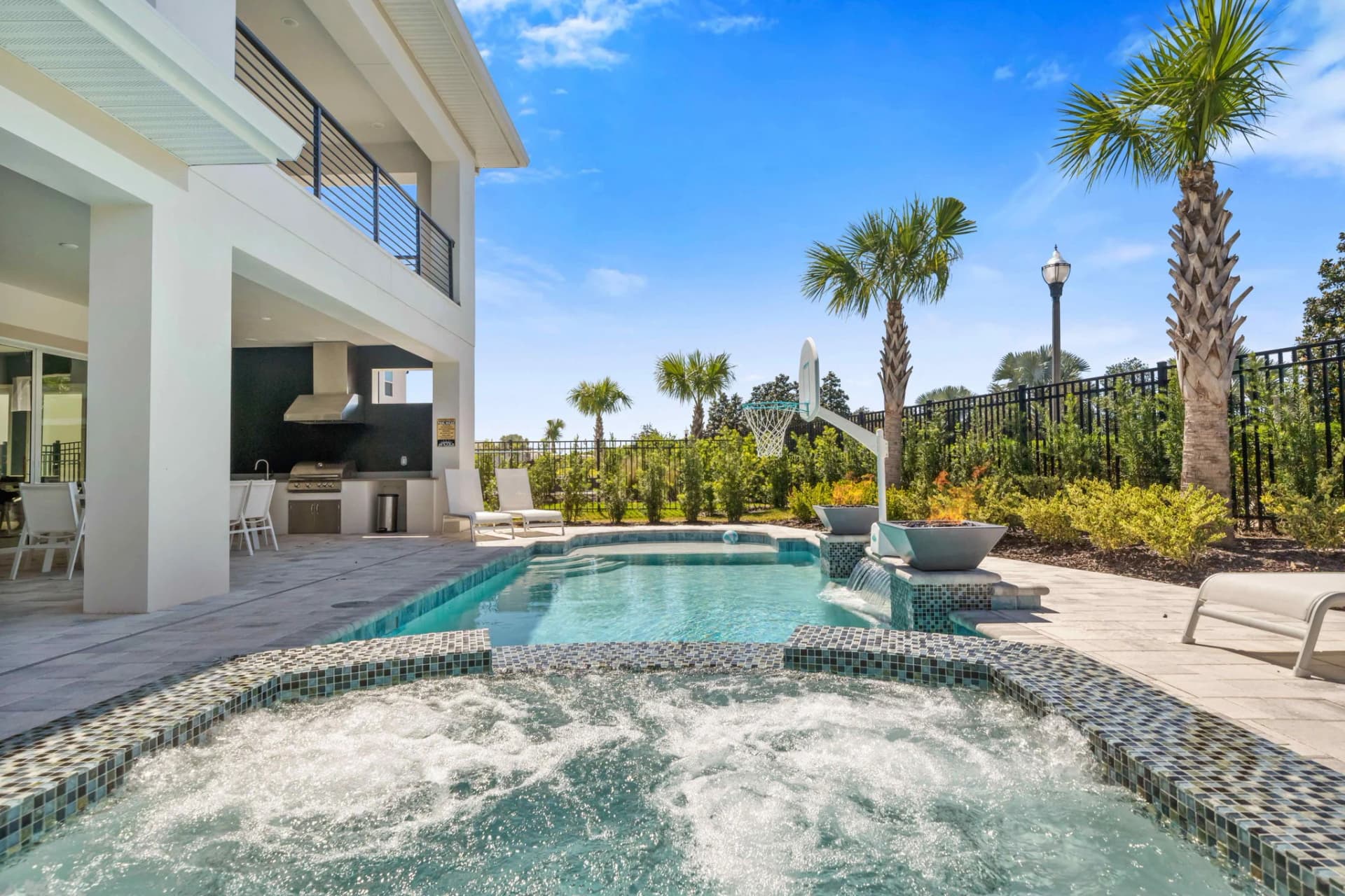 Majestic Club Mansion - Image 33