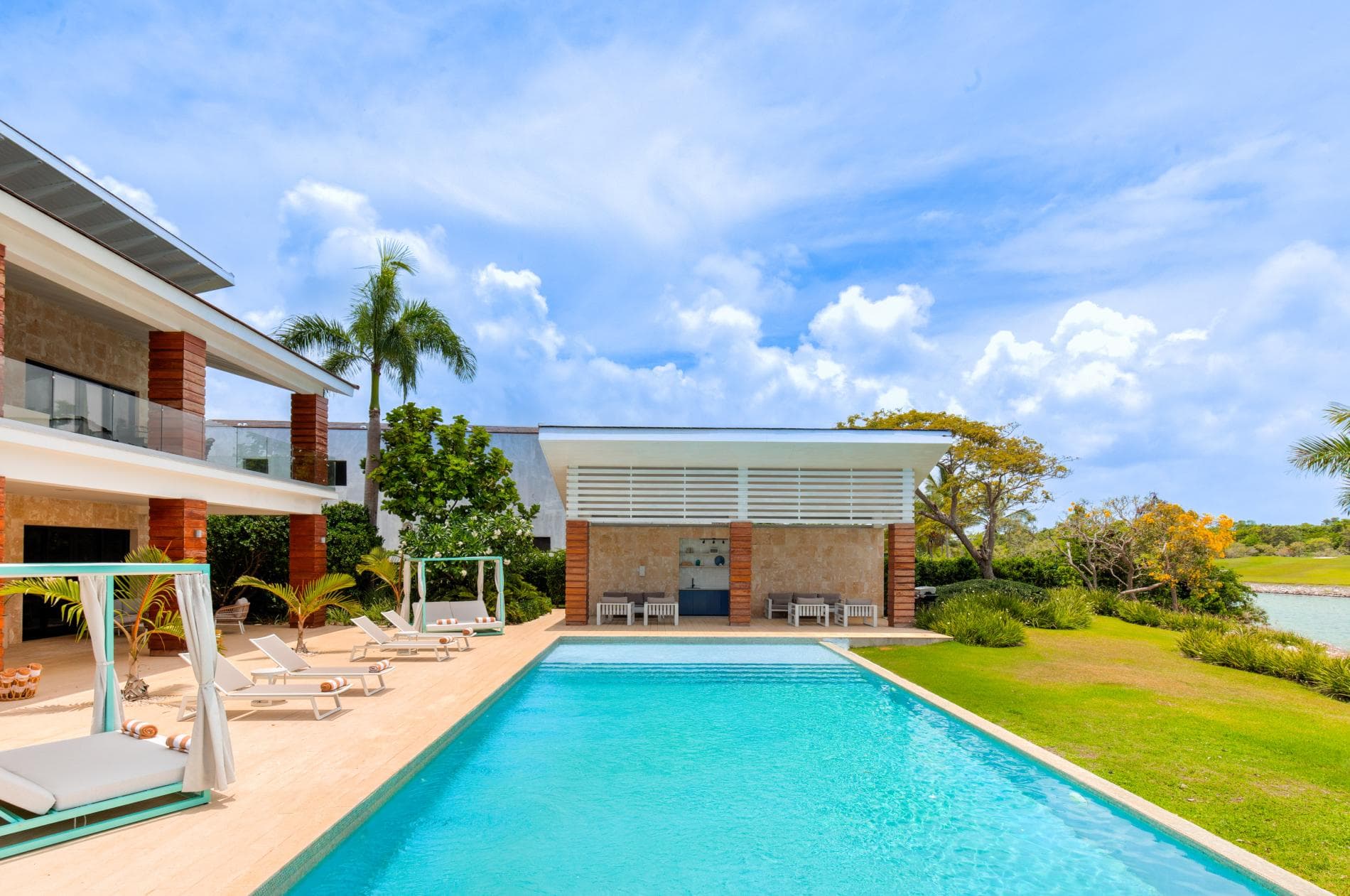 Hacienda Lakefront Villa #A39 - Image 32
