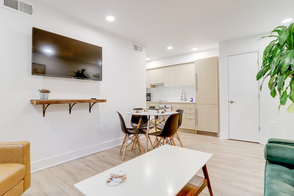 Stardust Residence - Image 3