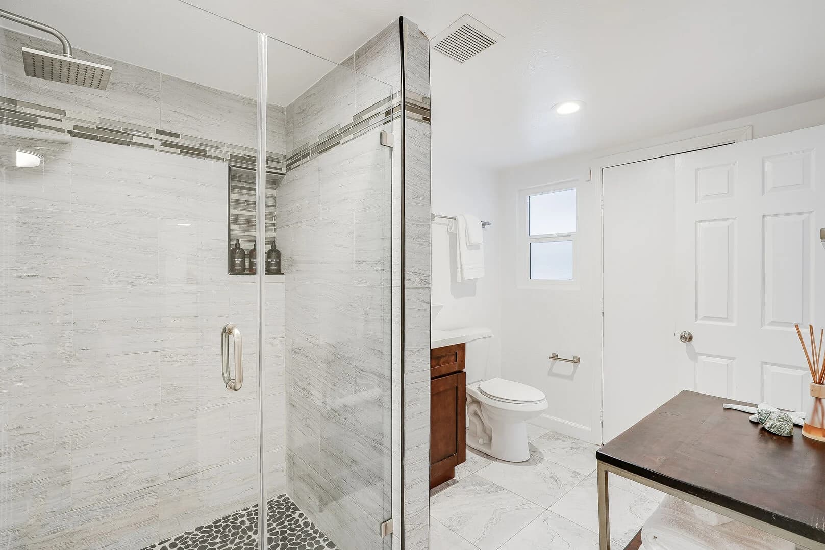 Deal Place - Image 23