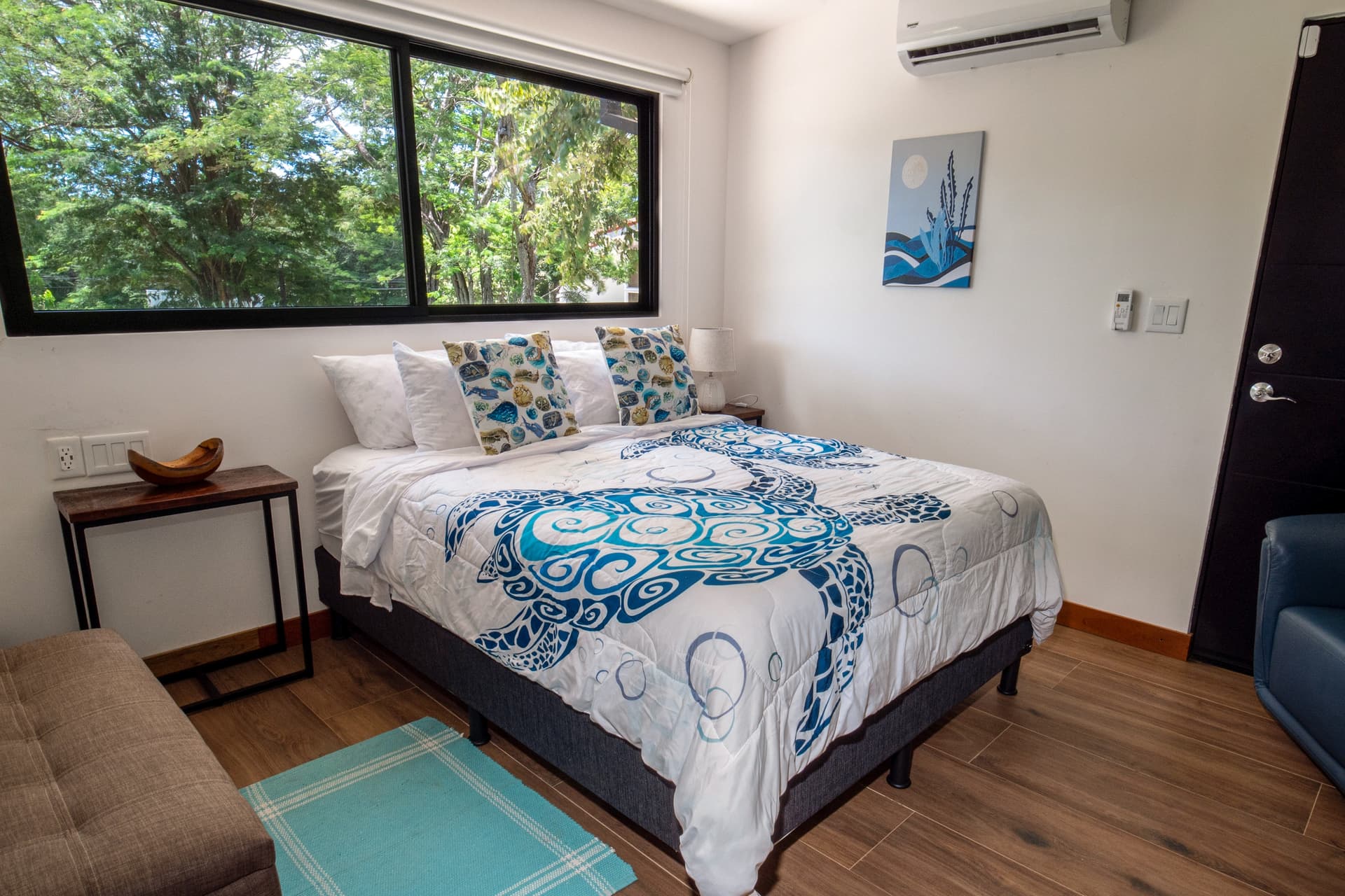 Studio Retreat Home - Image 8