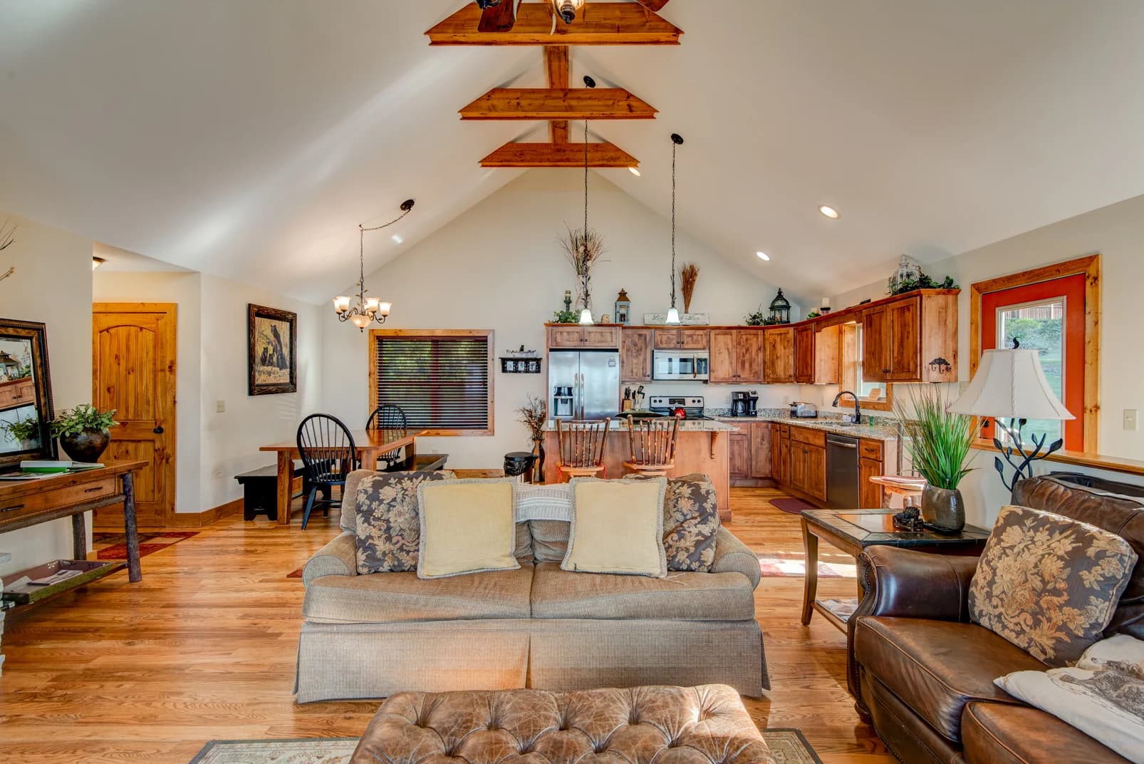 Aussies Den - Image 9