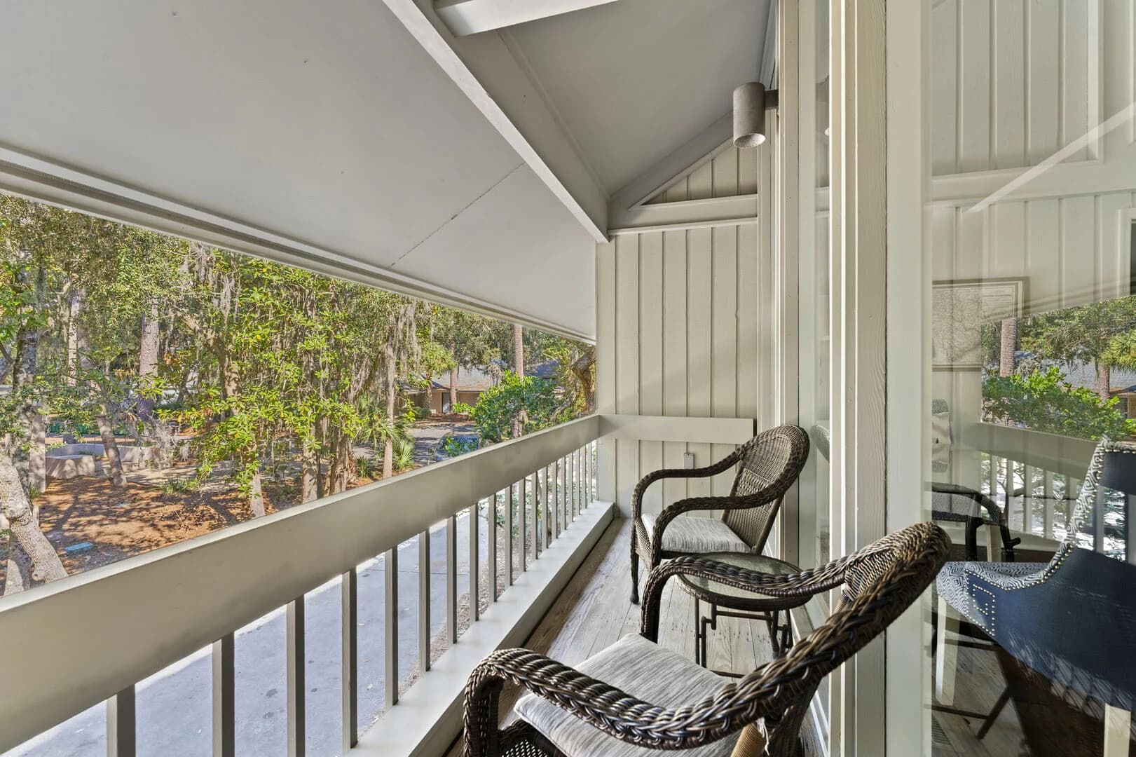 Pelican's Perch - Image 30