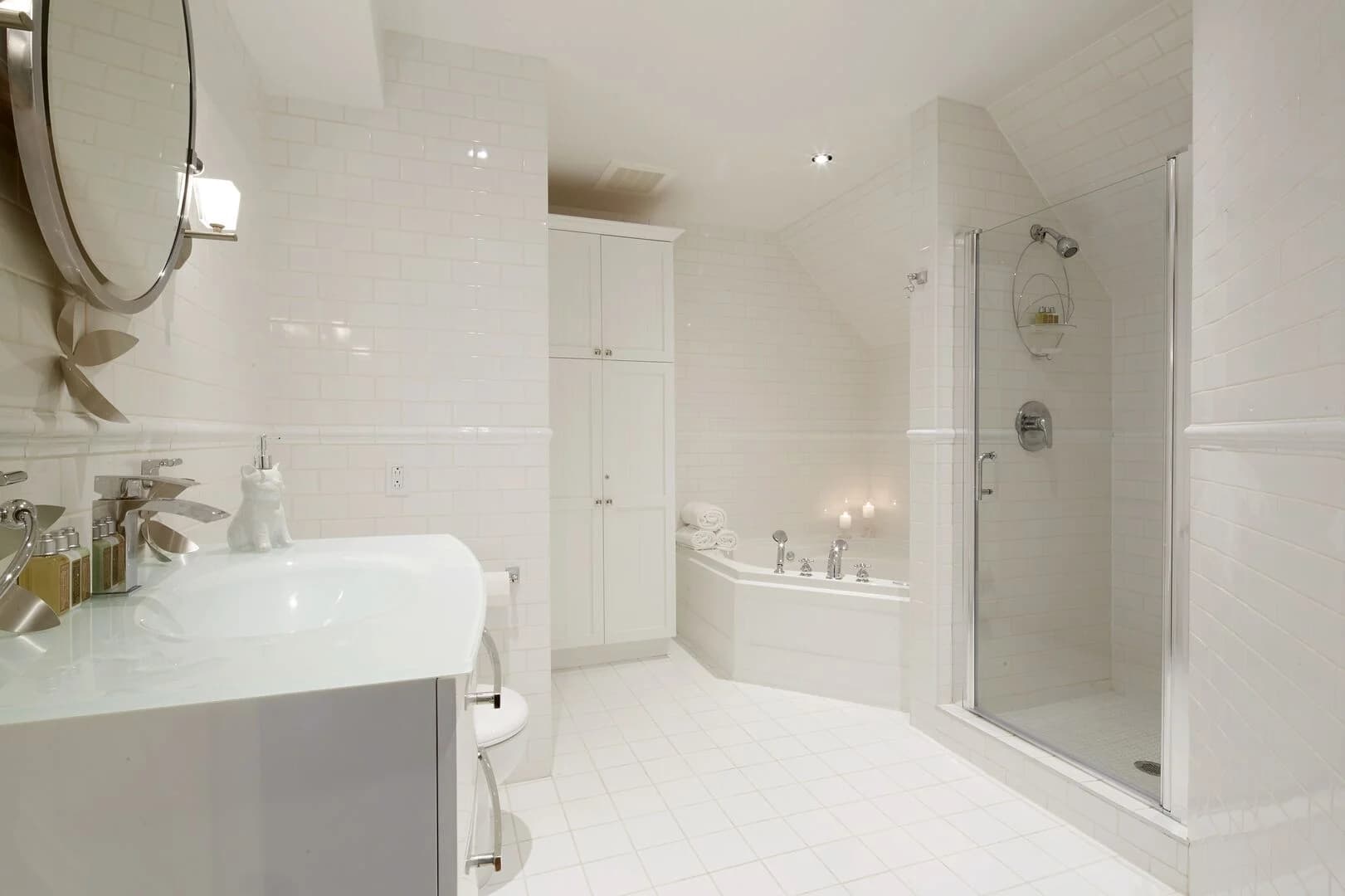 White Altitude - Image 5