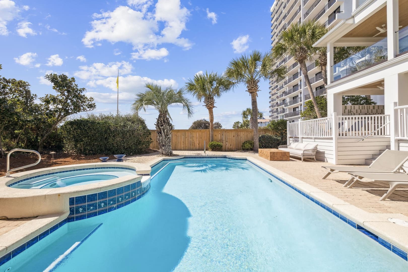 Sandpiper's Retreat - Image 2