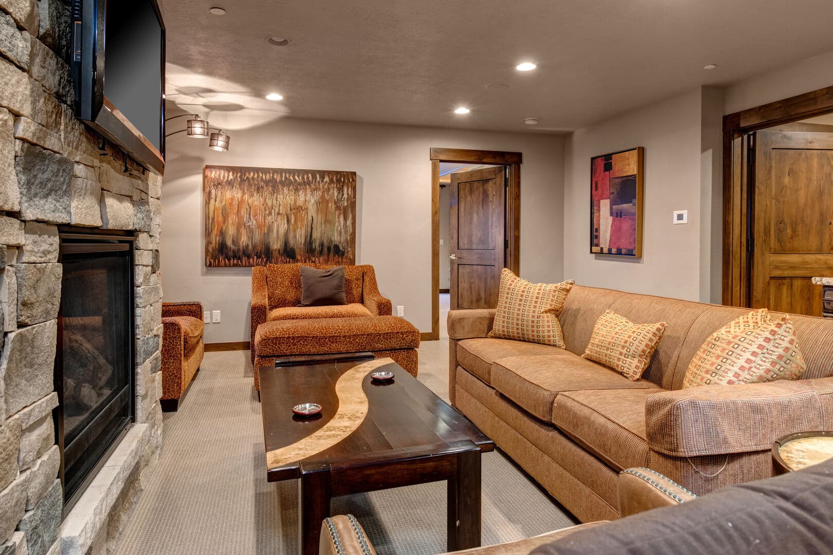 Atop Park City - Image 11