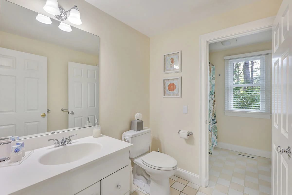 Pond Perch - Image 20