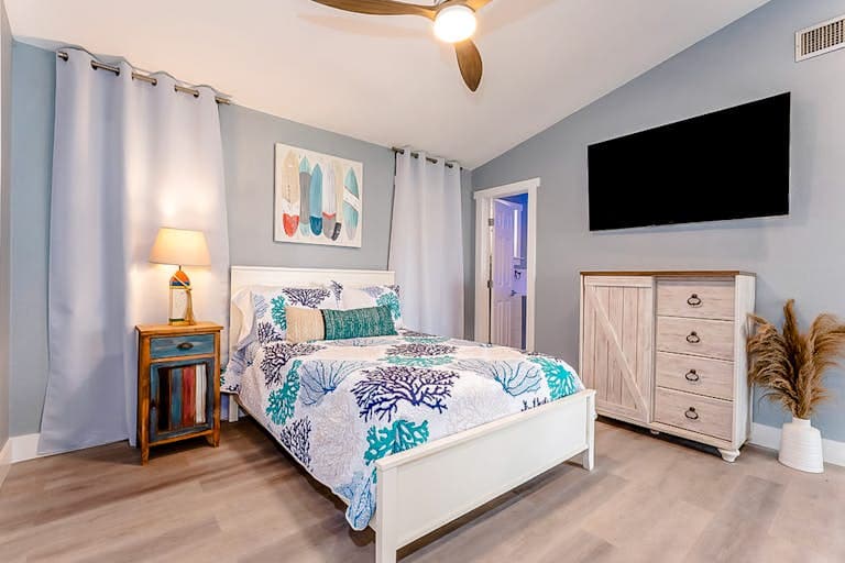 Déjà Blue - Image 23