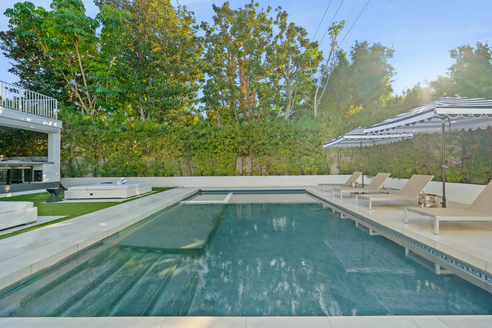 Hearst Estate - Image 2