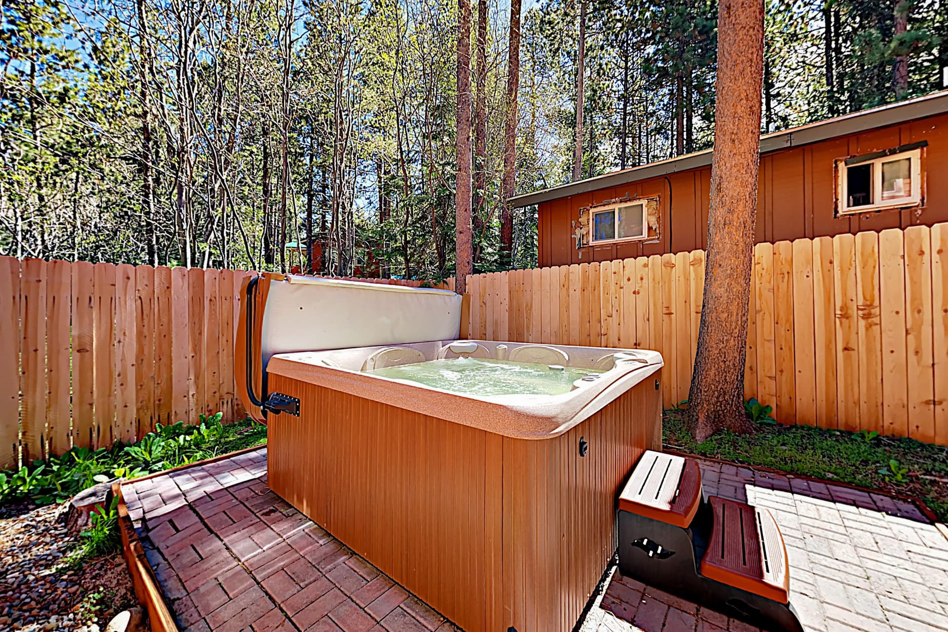 Cellador Charms Home - Image 6