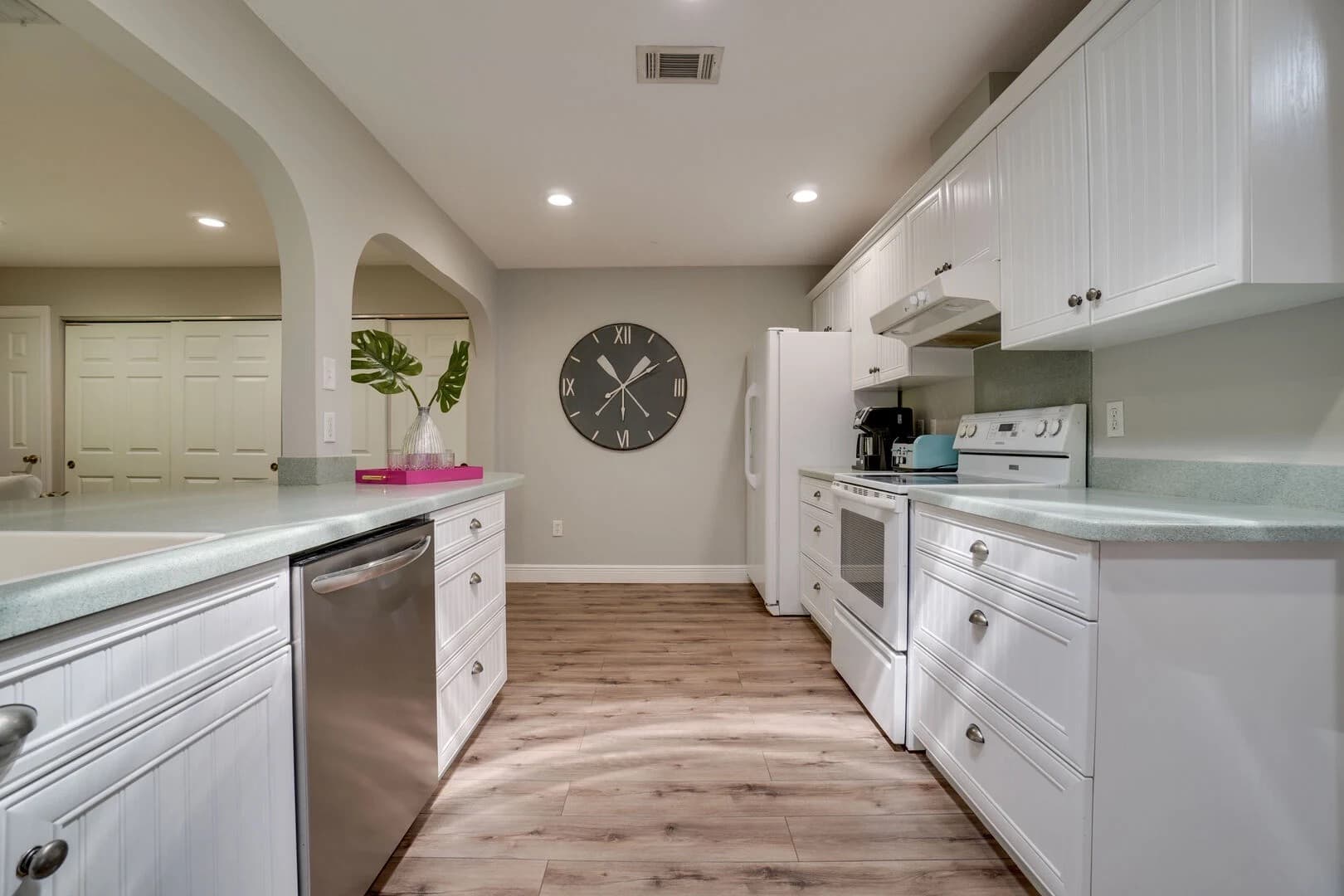 Coconut Cove - Image 10