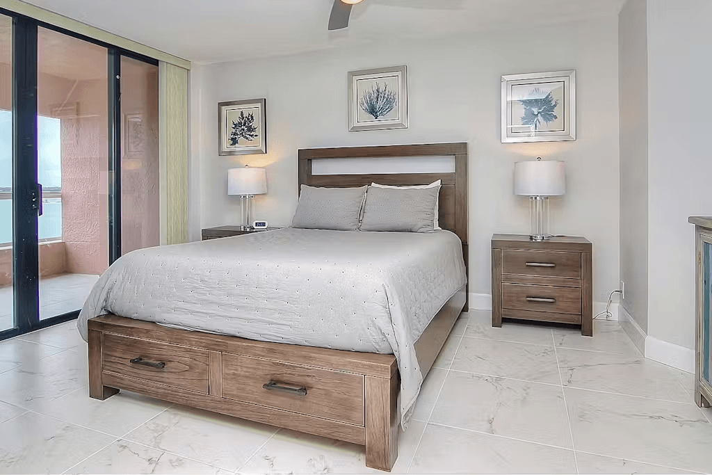 Sand Key Residence - Image 13