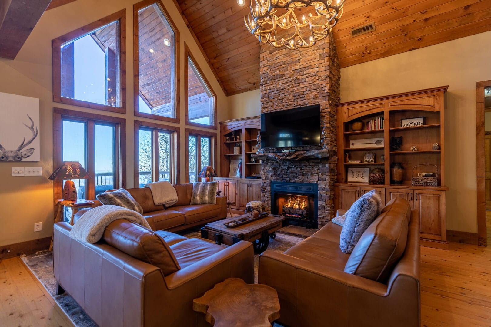 Buckhorn Lodge - Image 1