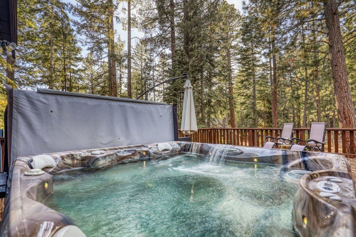 Classic Tahoe Cabin - Image 2