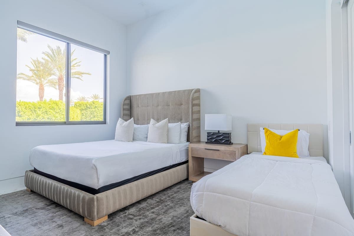 Bravo Villa #7 - Image 21