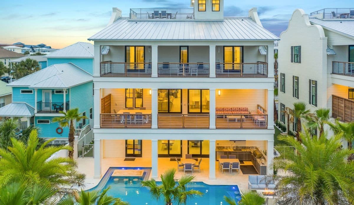 Sapphire Shores - Image 61