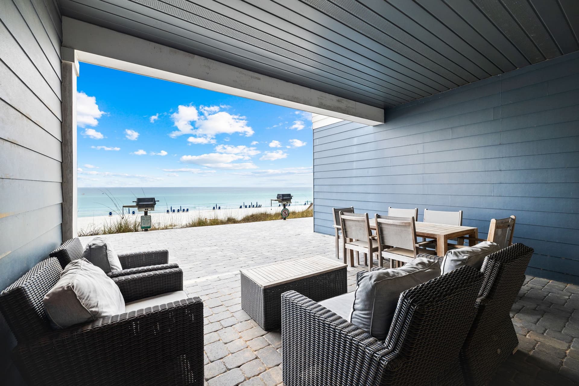 Beachside Haven - Image 12