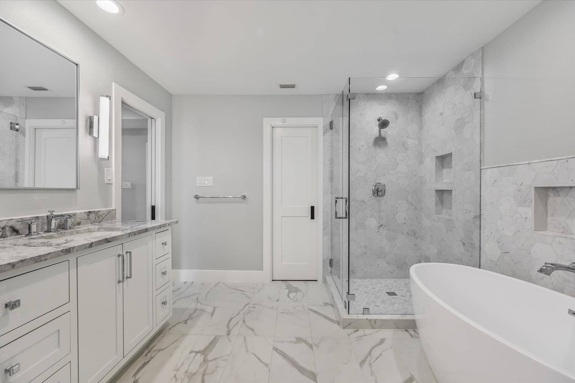 Austin Metro - Image 14