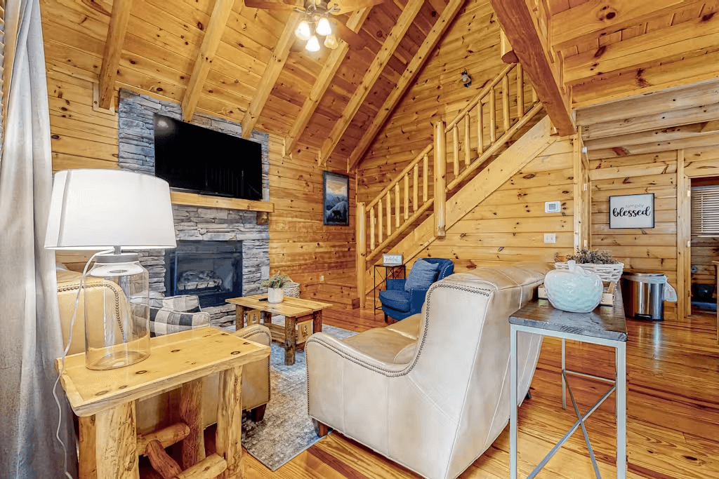 Fox Valley Lodge - Image 5